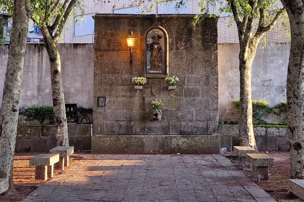 Fuente de Santiago