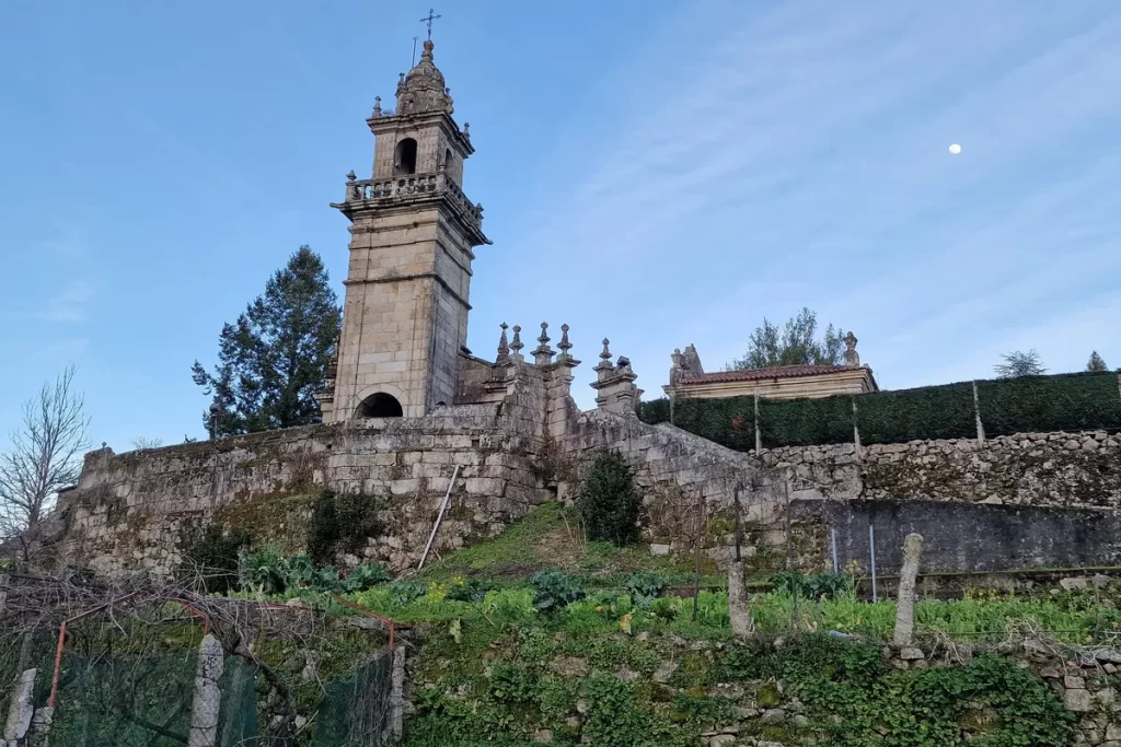 Iglesia de Lobios