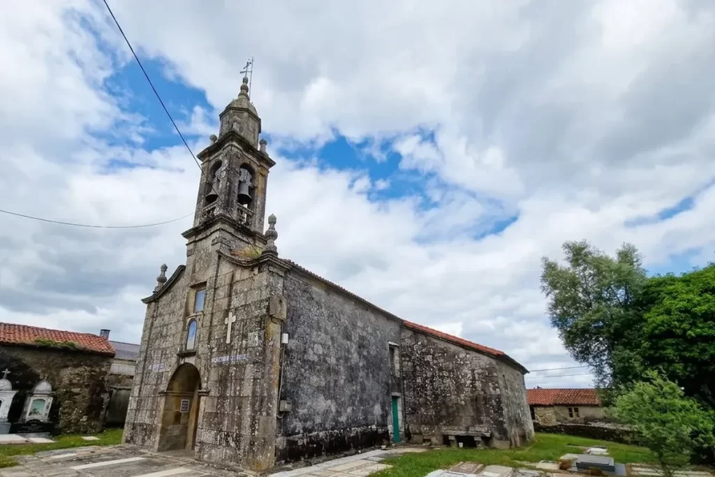 Iglesia de Rarís